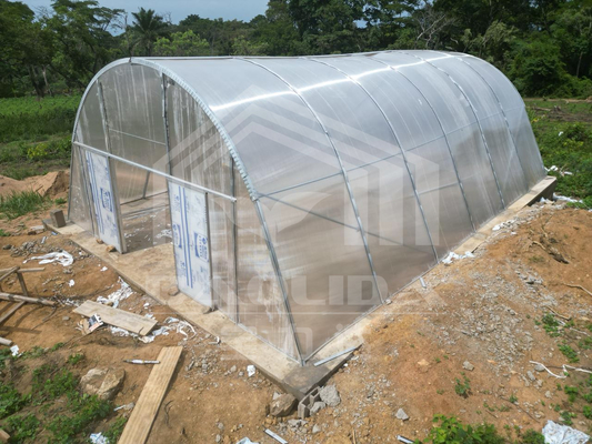 Aanpasbare UV-beschermde polycarbonaatdroging kas met gemakkelijke montage en verstelbare span